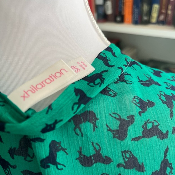 Xhilaration Emerald Green Tie-Neck Printed Blouse - Picture 2 of 6